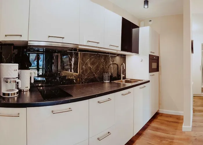 Silence Triventi Szmaragd 카르파츠